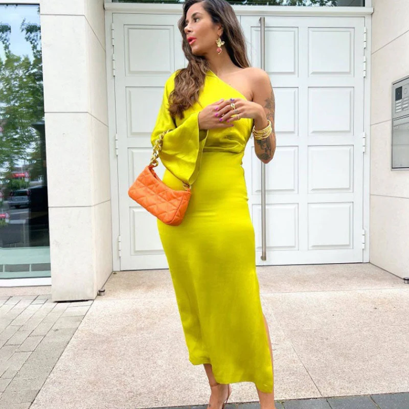 Asymmetric One Shoulder Bell Sleeve Split Midi Dress - Chartreuse YelLow - Image 2