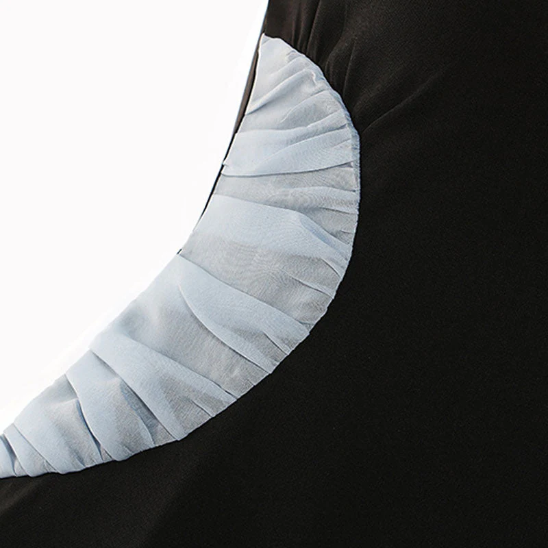 Asymmetrical Contrast Pleated Panel Round Neck Sleeveless Dress - Image 3