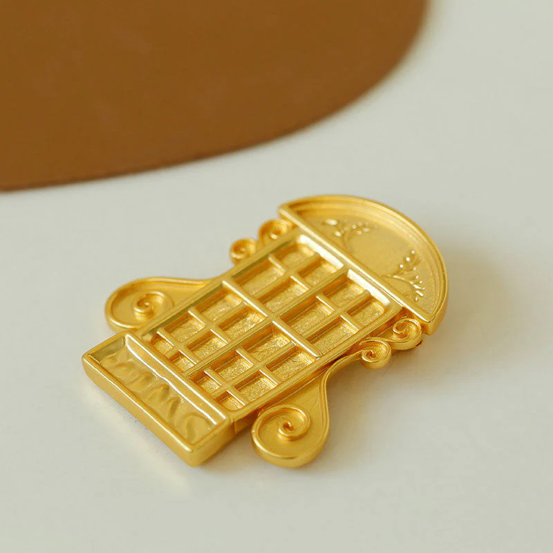 Back To 19C Luxury 18K Gold Plated Sculptural Window Brooch - Image 4