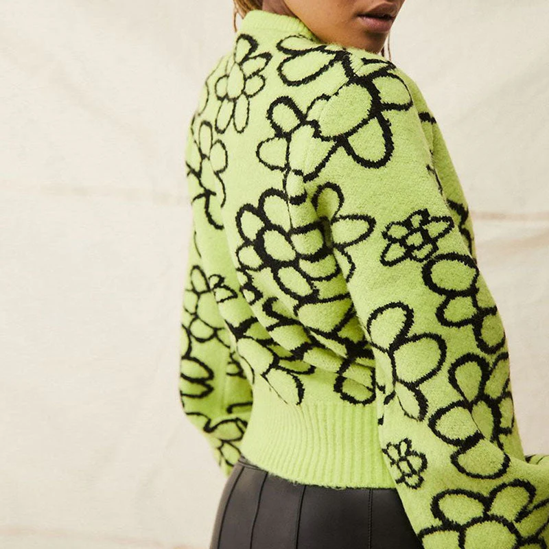 Bold Contrast Floral Bishop Sleeve Rib Knit Oversized Sweater - Green - Image 2