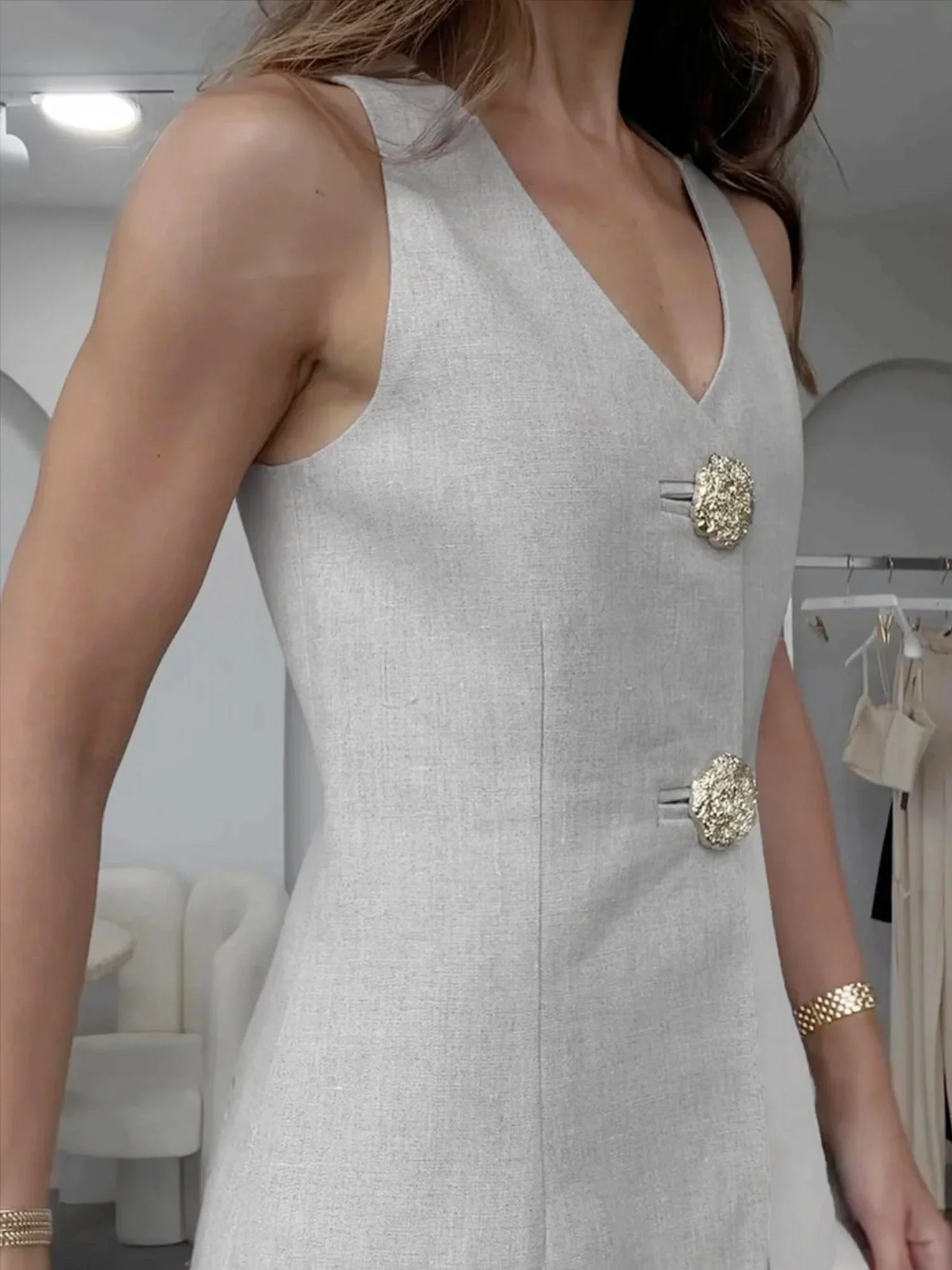 Button Split Sleeveless Pants Set - Image 5