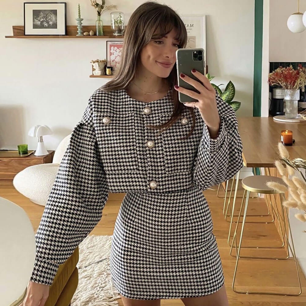 Chic Houndstooth Cropped Quilted Jacket Bodycon Mini Skirt Matching Set - Black - Image 3