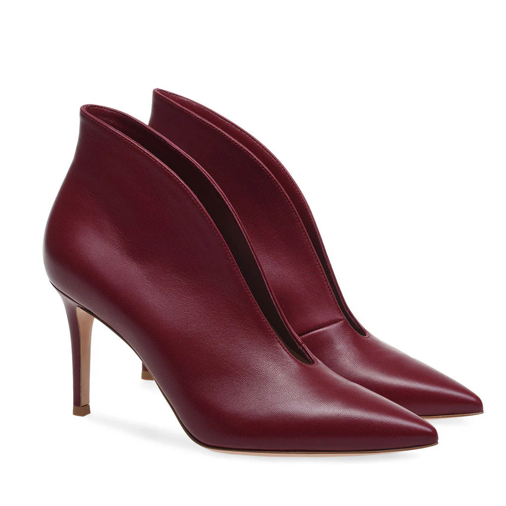 Classy Pointed Toe Stiletto Faux Leather Vamp Ankle Boots - Burgundy - Image 2
