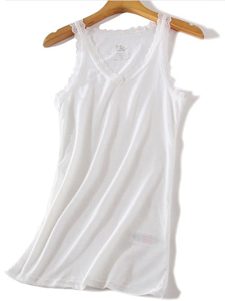 In the mood Lace Edges Tank Top