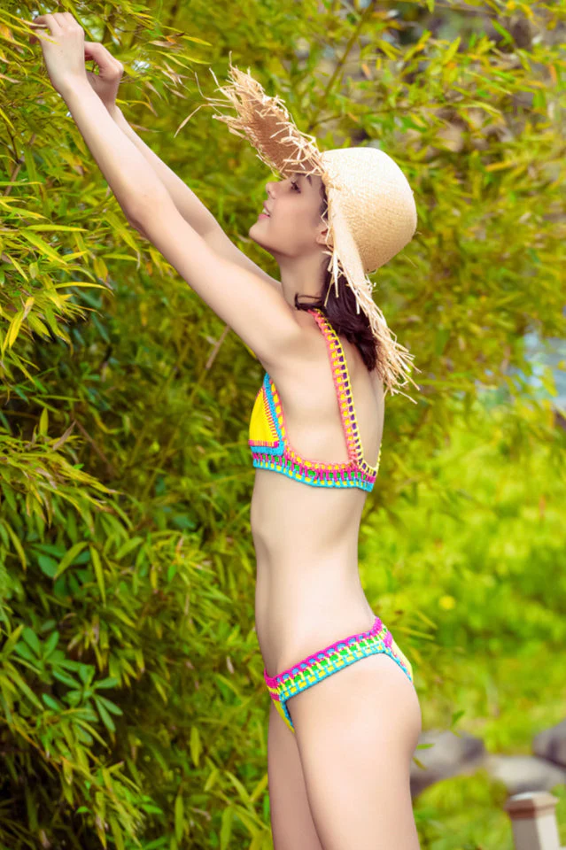 Crocheted Spaghetti Strap Bikini Set - Image 5