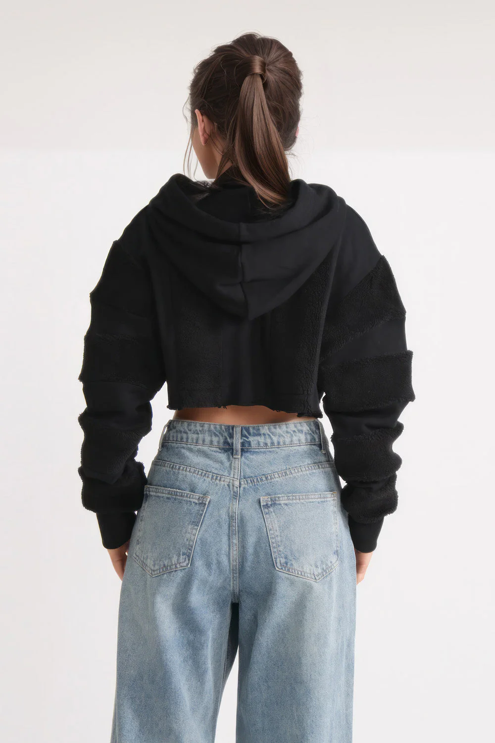 Cropped Hoodie - Black