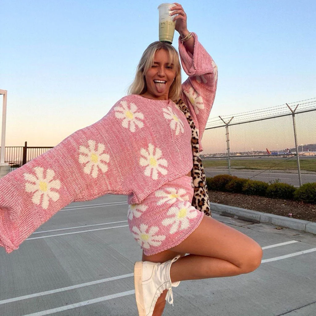 Cute Floral Print Pullover Knit Shorts Matching Set - Pink