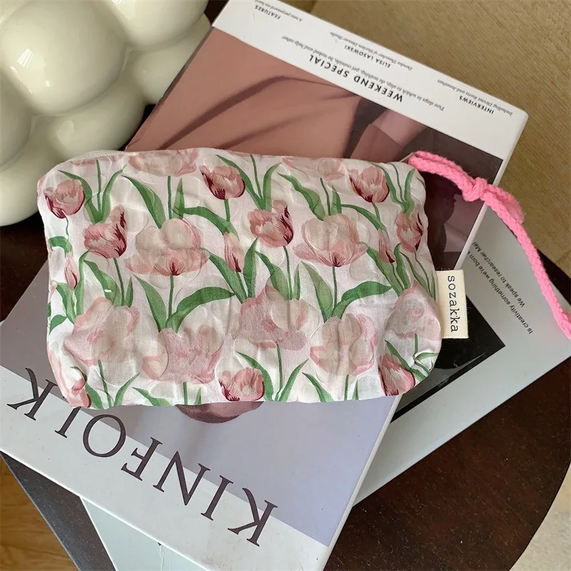 Cute Flower Make up Bag - Image 2