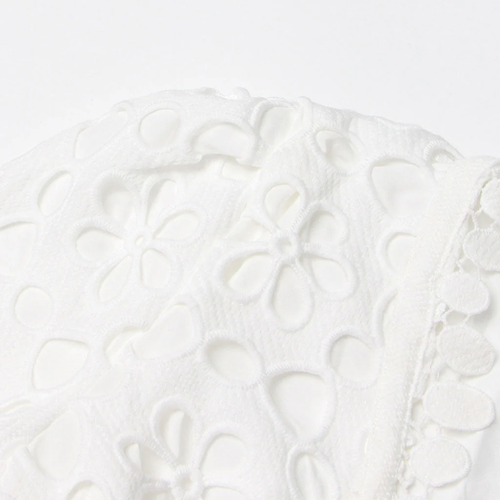 FeMinine Lace Trim V Neck Half Sleeve Broderie Anglaise Fit and Flare Maxi Dress - Image 3