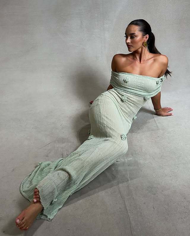 Floral One-Shoulder Midi Dress - Image 10