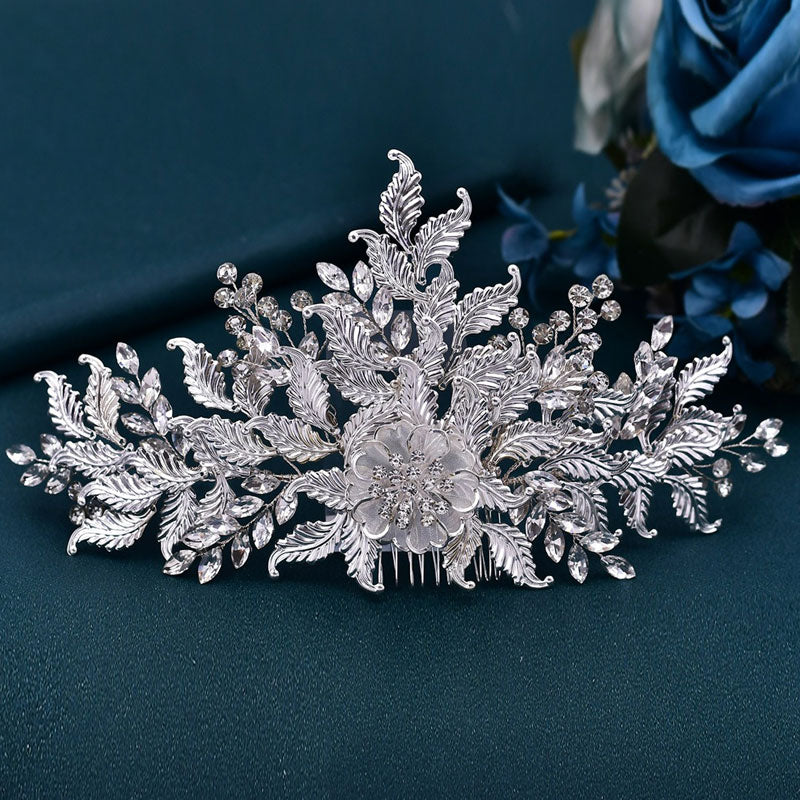 Gleaming Flower Trim Embossed Leaf Rhinestone Embellished Hair Comb - Silver - Image 2