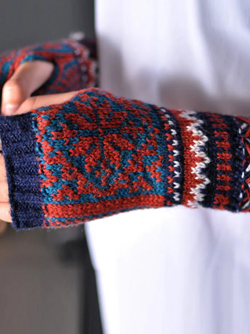 Happy To Live Glove - Image 5
