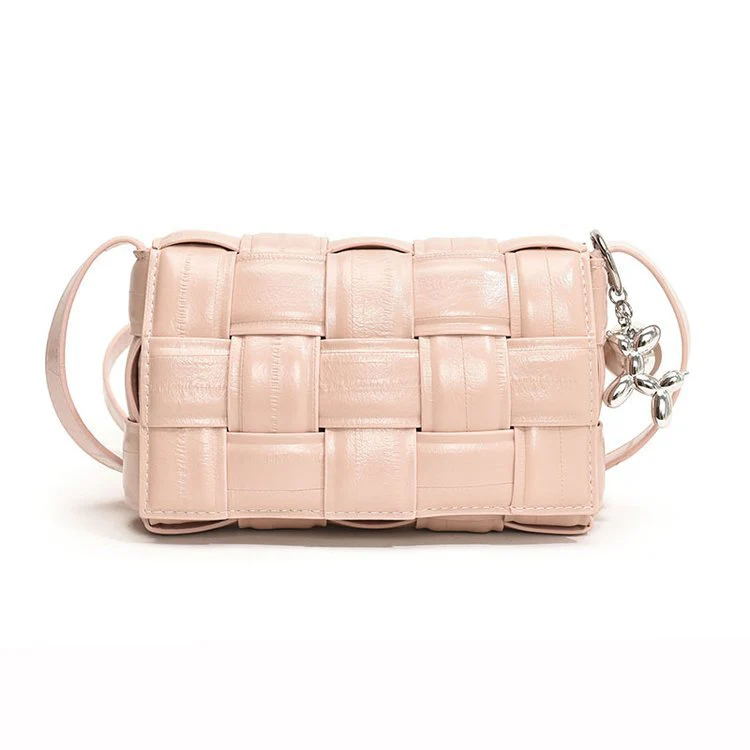 Hard To Resist Handbag - Image 4