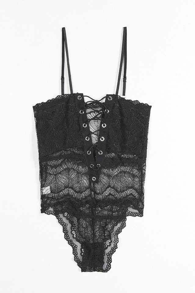 Hollow Out Lace Bodysuit & Lingerie - Image 9