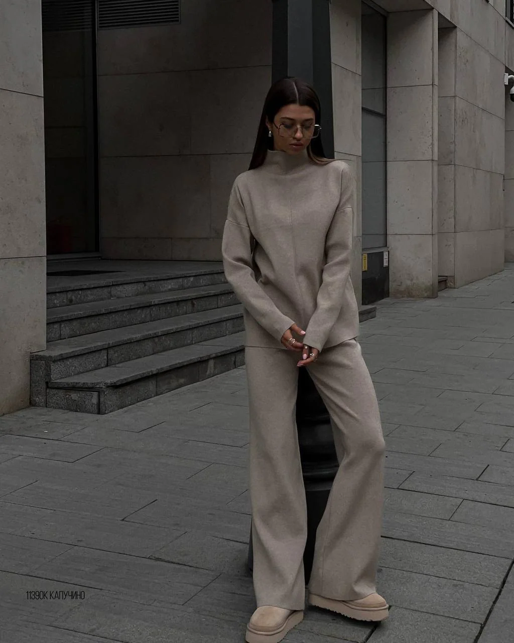 Knitted split top and trouser set - Image 5