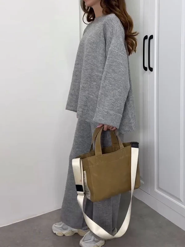 Loose-fit solid-color knitwear set - Image 3