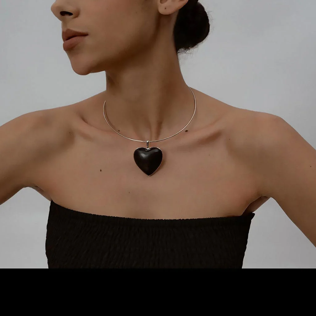 LOVE IS AROUND Sandalwood Heart Pendant Rhodium Plated Choker NeckLace - Image 3