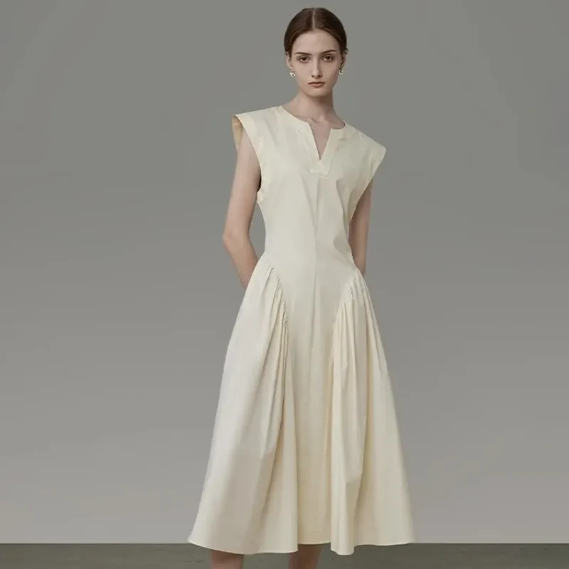 WHITE MAXI Dress with STRAIGHT SHOULDERS - Image 4