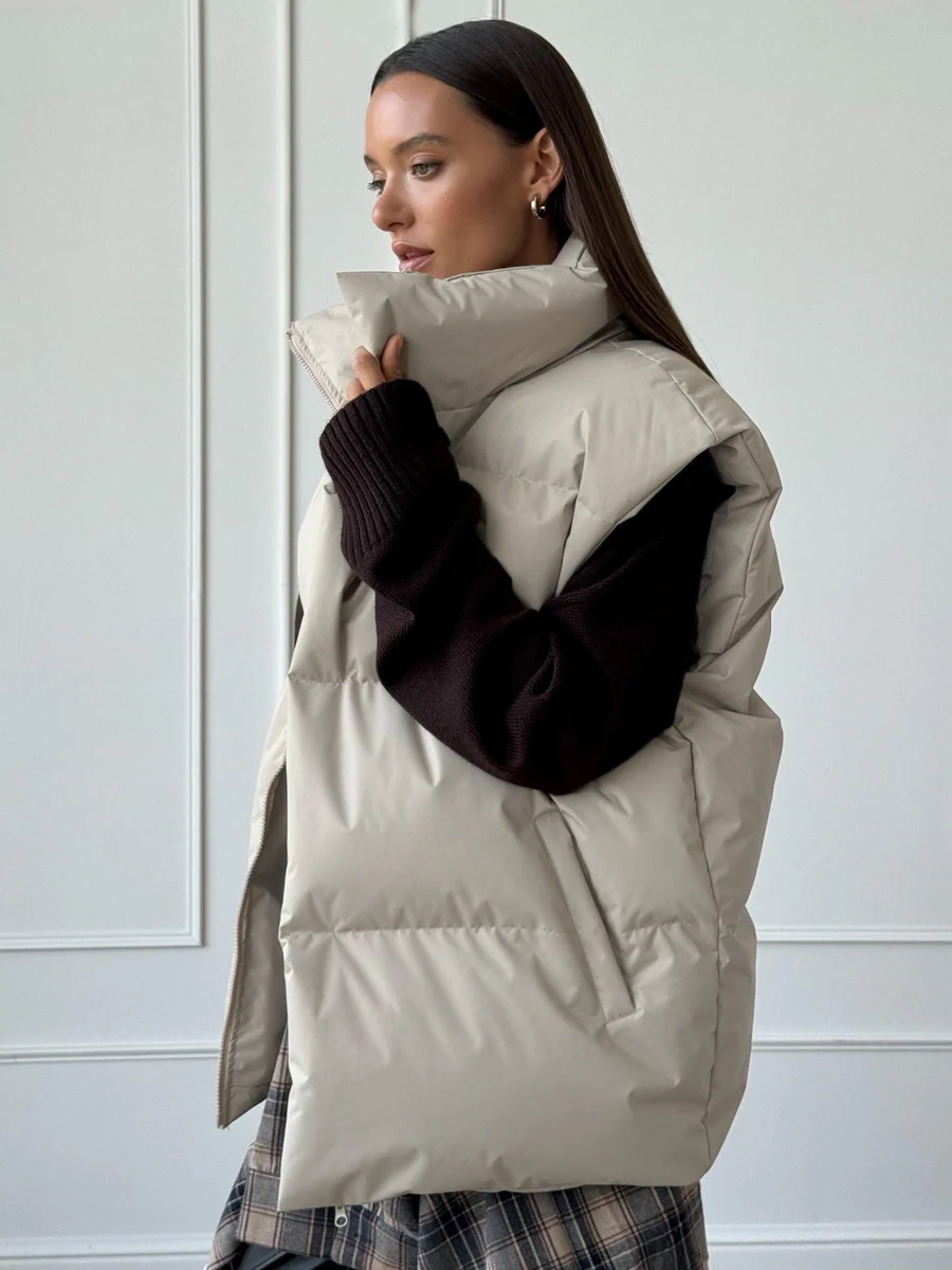 Minimalism Puffer Vest - Image 4