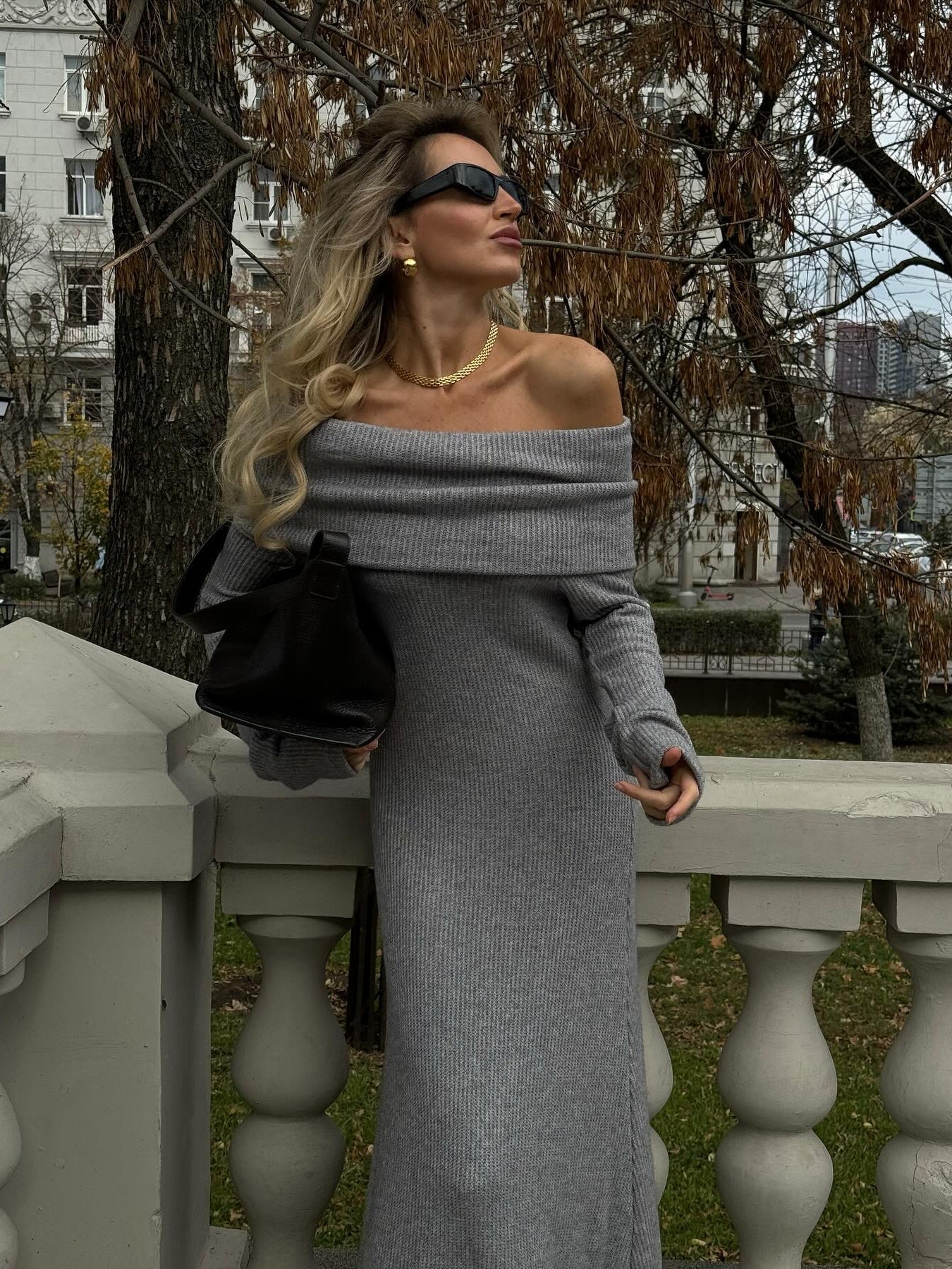 Off-shoulder knit maxi dress - Image 3