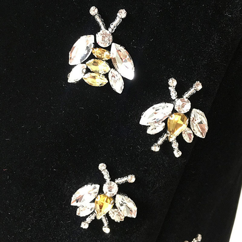 Playful Crystal Bee Embellished Lapel Single Breasted Long Tailored Velvet Blazer - Image 3