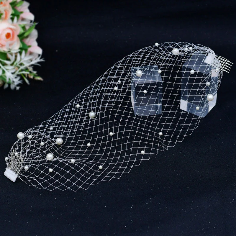 Romantic Faux Pearl Embellished Single Layer Birdcage Veil Hair Comb - White - Image 2