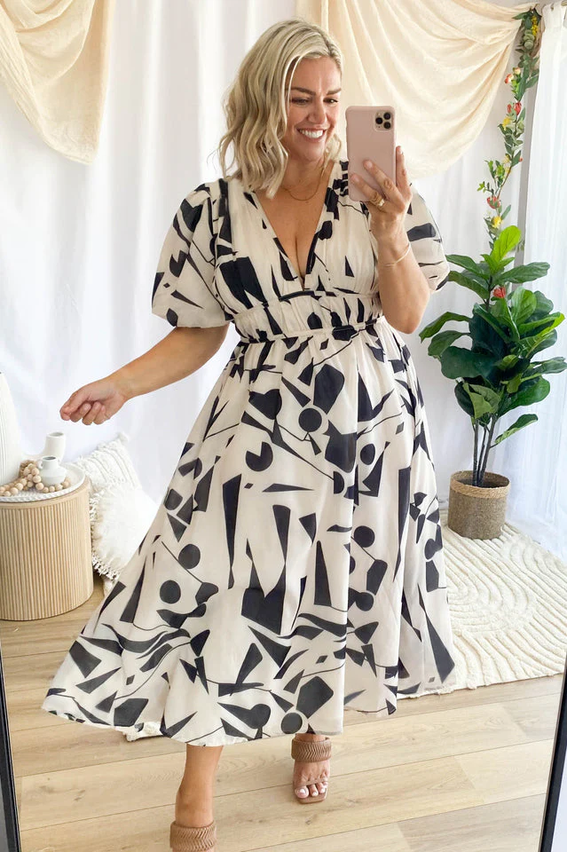 Sakura Midi Dress - Image 4