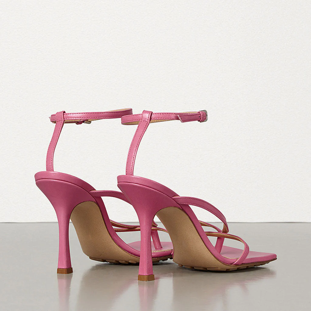 Seductive Thong Strap Faux Leather Square Toe Stiletto Sandals - Pink - Image 4