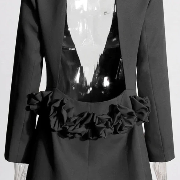 Backless Long Sleeve Mini Dress decorated with Flowers - Image 14