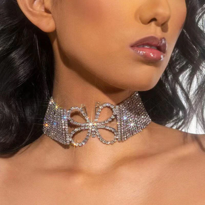 Sparkly Butterfly Motif Crystal Embellished Choker NeckLace - Silver - Image 2