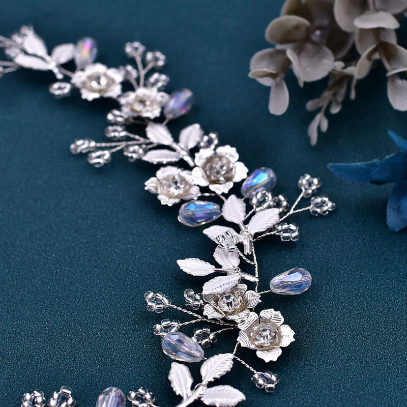 Sparkly Flower Trim Crystal Rhinestone Embellished Headband - Silver - Image 3