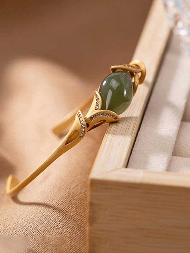 Story Of Love Jade Bracelet - Image 3