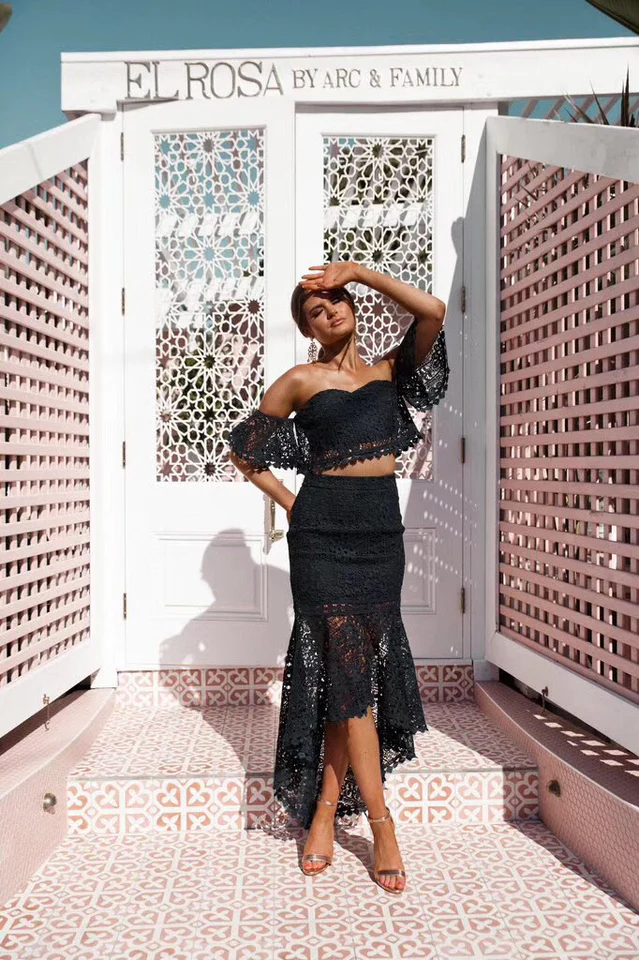 Two Piece Fishtail Lace Dress - Image 3