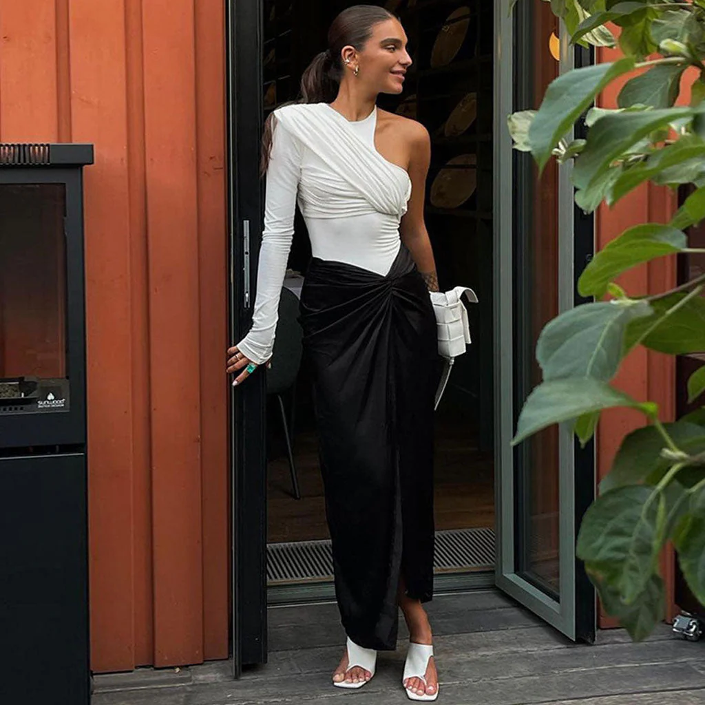 Unique One Shoulder Twist Front Long Sleeve Bodysuit - White - Image 2