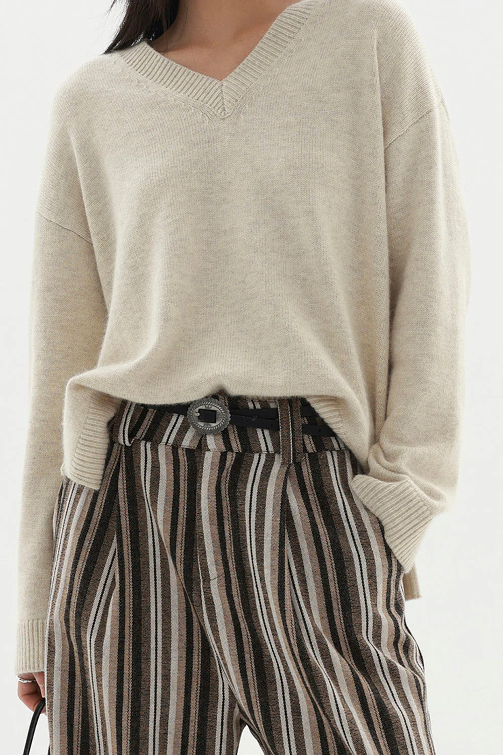 V Neck Knitted Sweater - Beige - Image 3