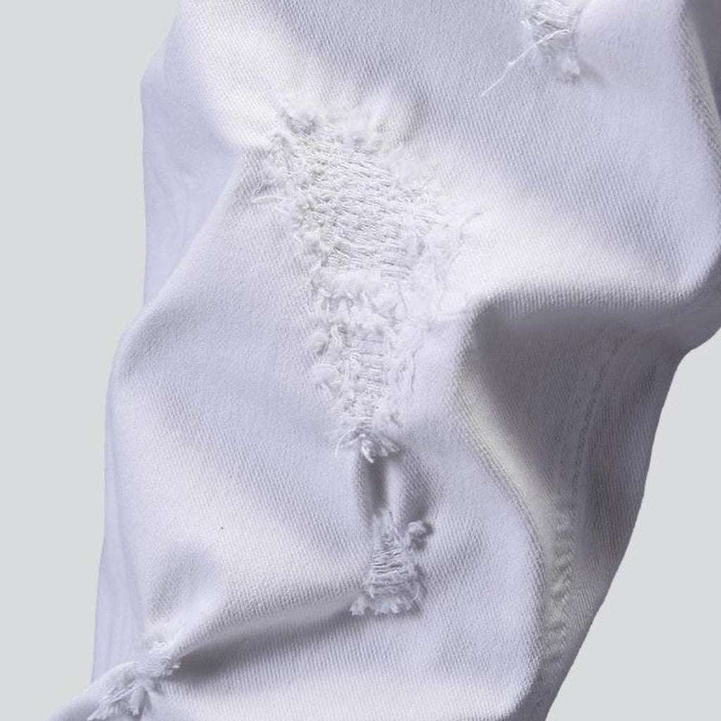 White men's distressed jeans - Image 4