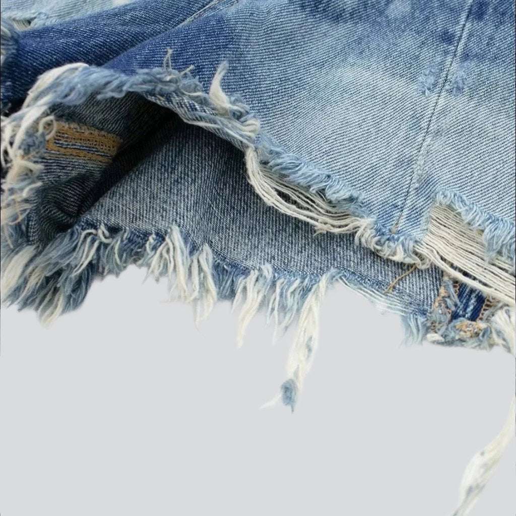 Wide-leg distressed denim shorts - Image 6