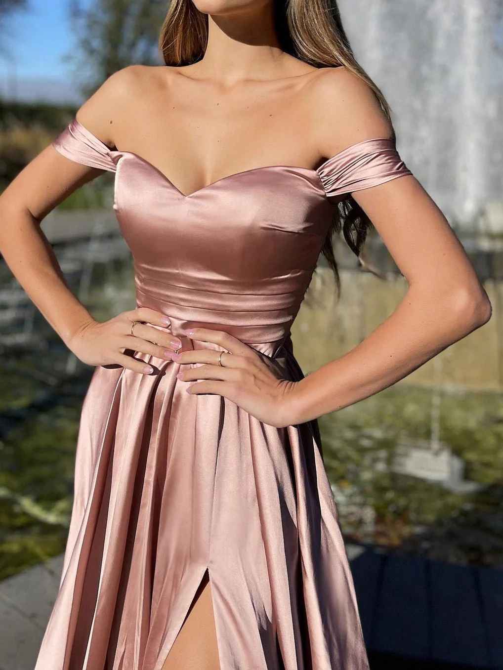 One-Shoulder Split Swing Dress - Image 5