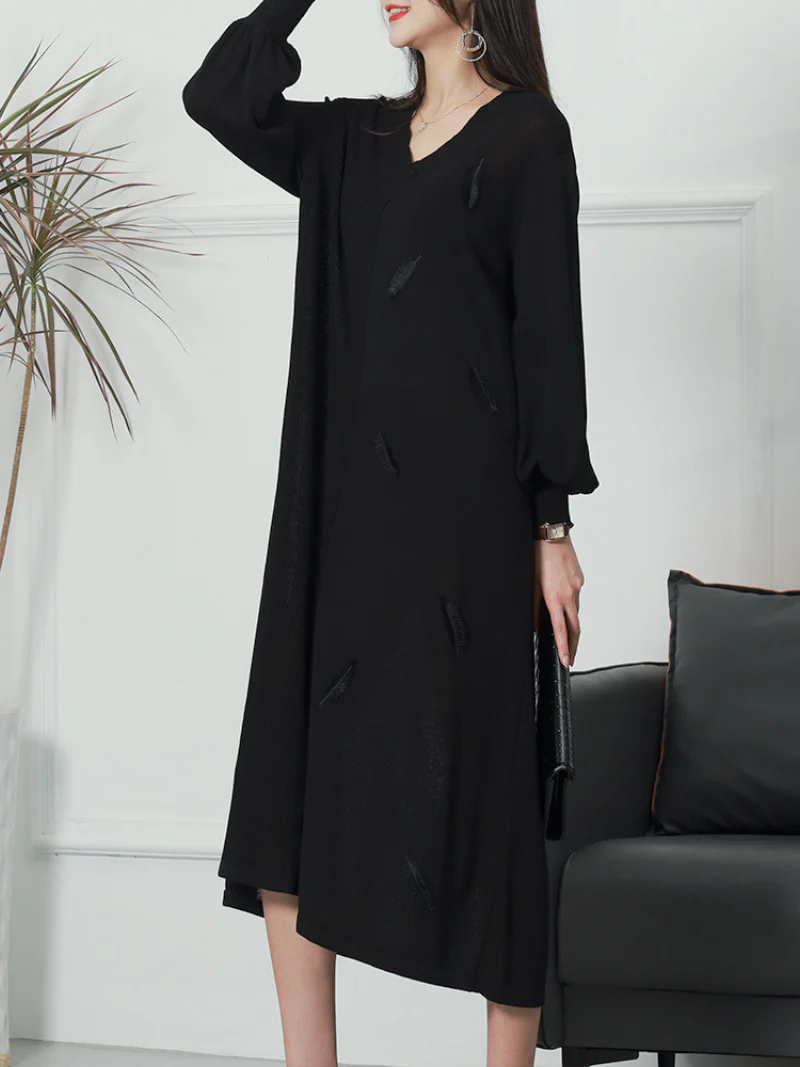 Pride Prejudice Puff Sleeves V-neck knitted Midi-Dress - Image 6
