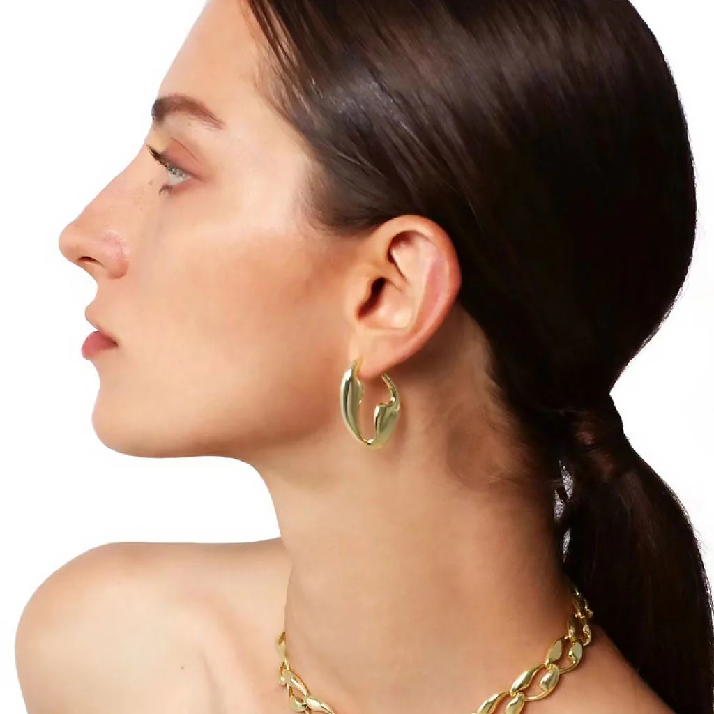 YOU STYLE IT Glossy 18K Gold Plated Geometric Hoop Earrings - Image 2